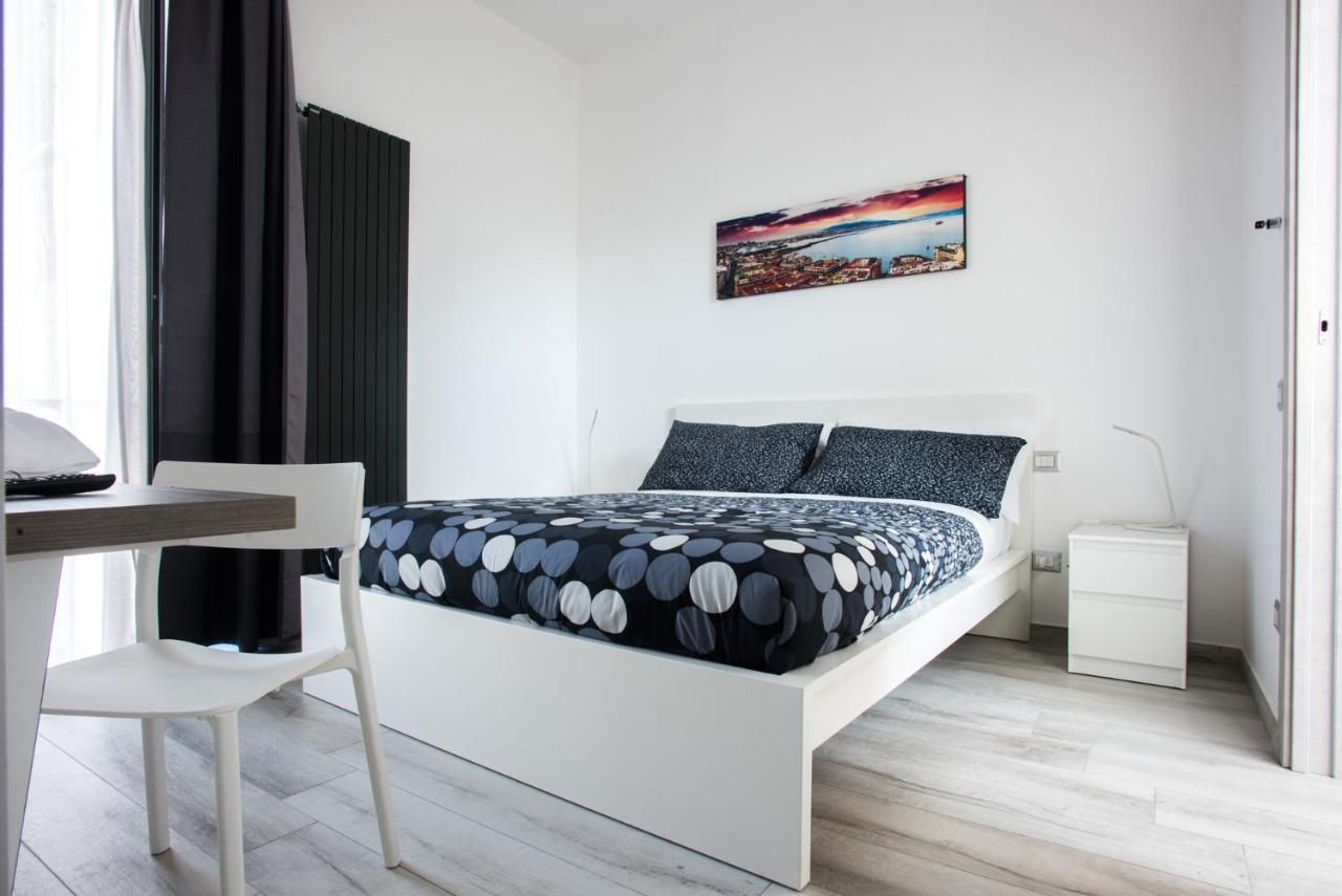 נאפולי Solarium Al Duomo Rooms By Wonderful Italy מראה חיצוני תמונה