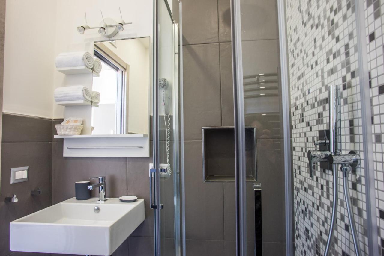 נאפולי Solarium Al Duomo Rooms By Wonderful Italy מראה חיצוני תמונה