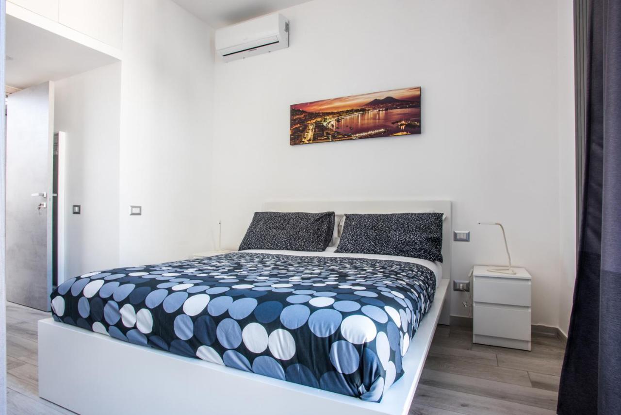 נאפולי Solarium Al Duomo Rooms By Wonderful Italy מראה חיצוני תמונה