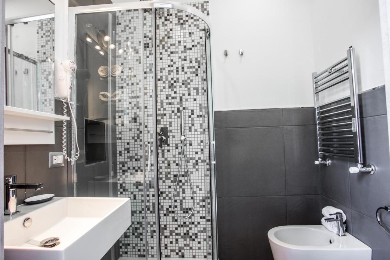 נאפולי Solarium Al Duomo Rooms By Wonderful Italy מראה חיצוני תמונה