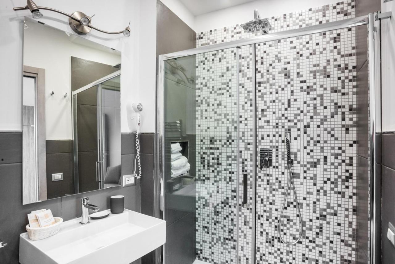 נאפולי Solarium Al Duomo Rooms By Wonderful Italy מראה חיצוני תמונה