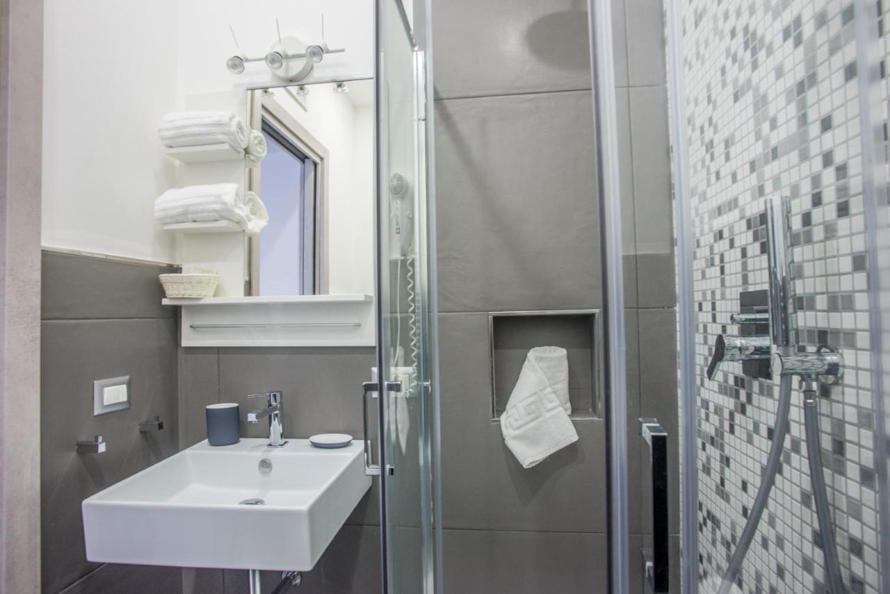 נאפולי Solarium Al Duomo Rooms By Wonderful Italy מראה חיצוני תמונה